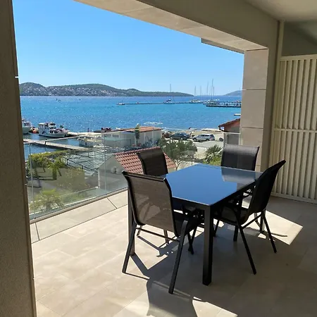 Royal Dutch 10 Apartamento *